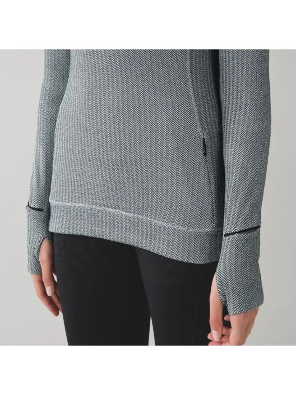 Lululemon Think Fast Long Sleeve Heathered Herringbone Silver Spoon Blk